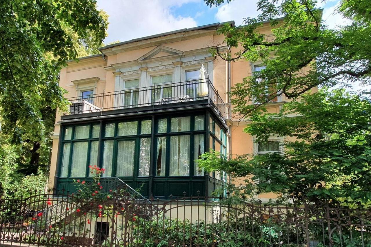Villa Haniel Apartment Leo Drezno Zewnętrze zdjęcie